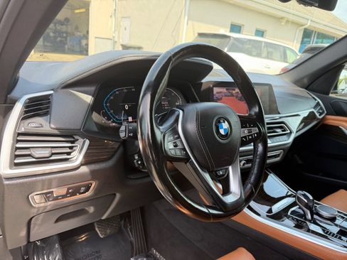 Used 2019 BMW X5 xDrive40i w/ Convenience Package AWD/4WD image 20