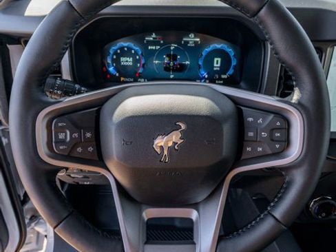 New 2025 Ford Bronco Badlands AWD/4WD image 38