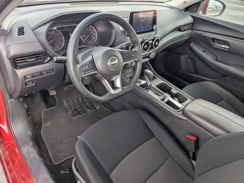 Used 2024 Nissan Sentra SV FWD image 23