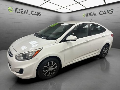 Used 2016 Hyundai Accent SE FWD image 1
