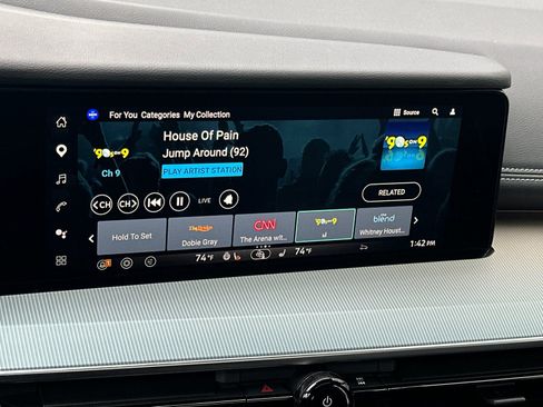 Used 2025 Nissan Murano SL w/ Cargo Package image 17