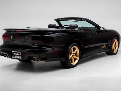 Used 2001 Pontiac Firebird Trans Am w/ SLP Firehawk Pkg RWD image 5