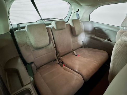 Used 2015 Honda Odyssey EX image 25