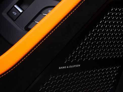 Used 2024 Lamborghini Urus Performante image 28