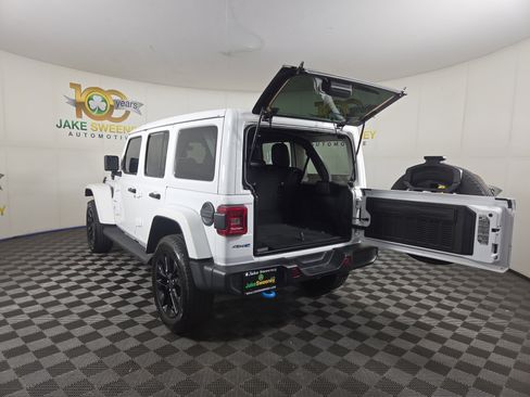 Certified 2024 Jeep Wrangler Unlimited Sahara w/ Safety Group AWD/4WD image 30