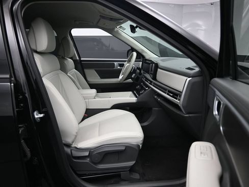 Certified 2025 Hyundai Santa Fe SEL AWD/4WD image 30