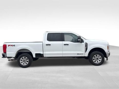 Used 2024 Ford F250 XLT w/ FX4 Off-Road Package image 4
