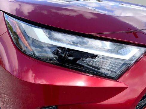 Used 2025 Toyota RAV4 XLE AWD/4WD image 27