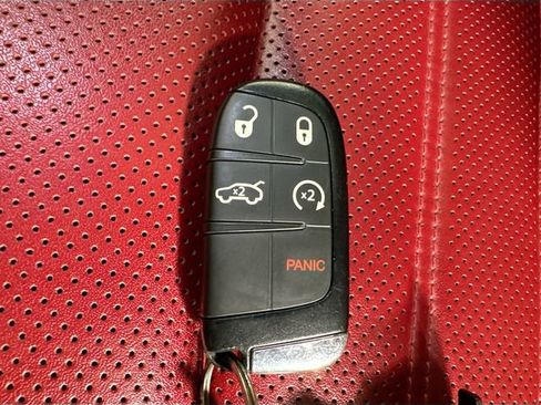 Used 2024 Dodge Hornet R/T Plus w/ Tech Pack Plus w/o Parking image 18