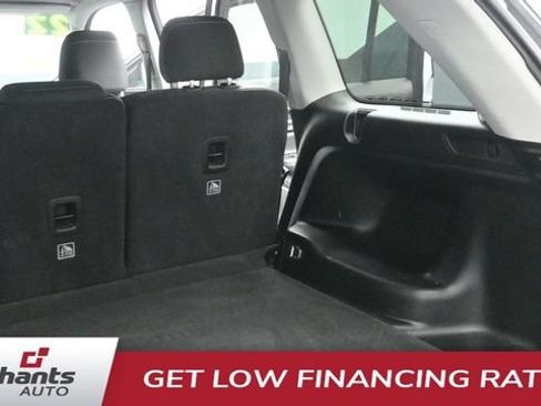 Used 2022 Jeep Grand Cherokee Laredo w/ Luxury Tech Group I AWD/4WD image 19