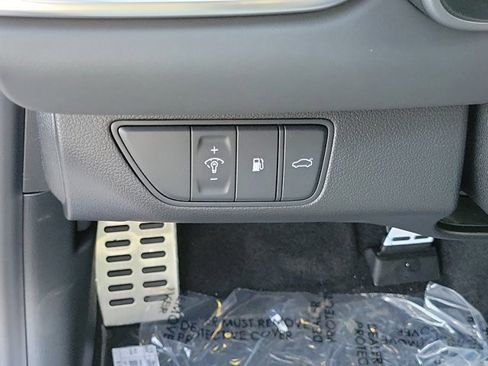 New 2026 Genesis G70 3.3T Sport Prestige image 20