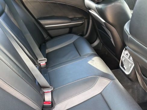 Used 2016 Dodge Charger R/T w/ Plus Group RWD image 70