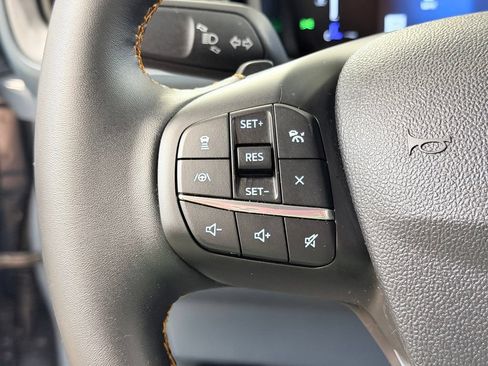 Used 2026 Ford Maverick Tremor AWD/4WD image 41