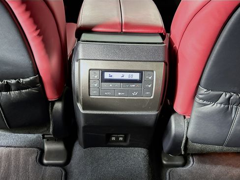 Certified 2023 Lexus GX 460 Premium image 28