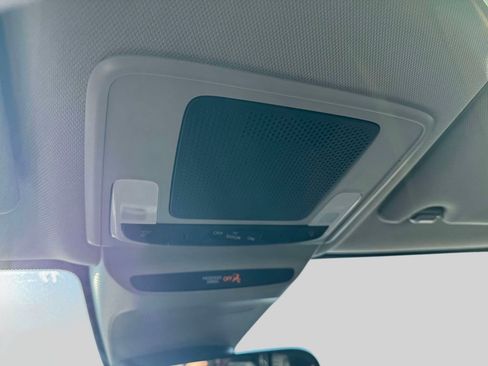 Used 2024 Honda HR-V LX image 29