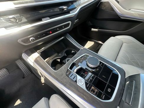 Used 2024 BMW X5 sDrive40i w/ Parking Assistance Package RWD image 26