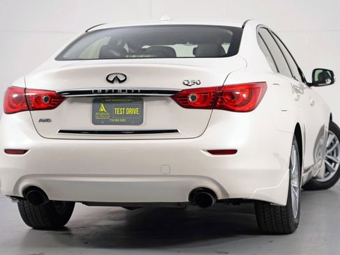 Used 2017 INFINITI Q50 3.0t Premium w/ 3.0T Premium Plus Package image 4