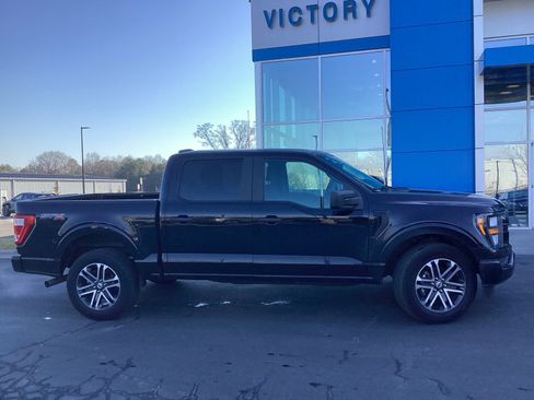 Used 2023 Ford F150 XL w/ STX Appearance Package image 3