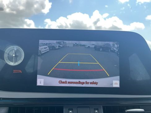 Used 2023 Lexus ES 250 w/ Premium Package AWD/4WD image 20