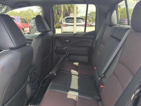 New 2026 Honda Ridgeline Black Edition image 12