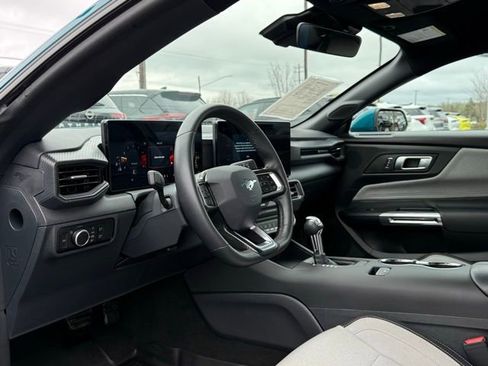 Used 2026 Ford Mustang Coupe image 15