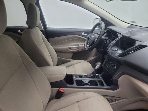 Used 2019 Ford Escape SE image 21
