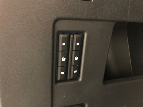 Used 2024 Lincoln Navigator L Reserve image 9