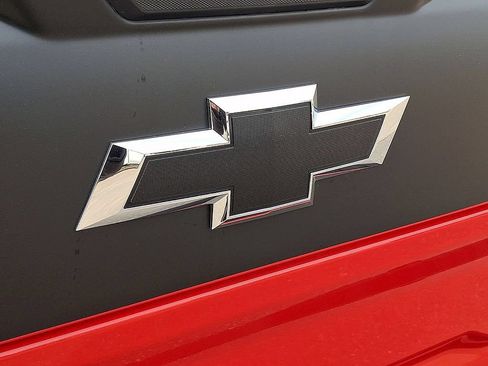 Used 2024 Chevrolet Silverado 1500 ZR2 w/ ZR2 Bison Edition AWD/4WD image 25