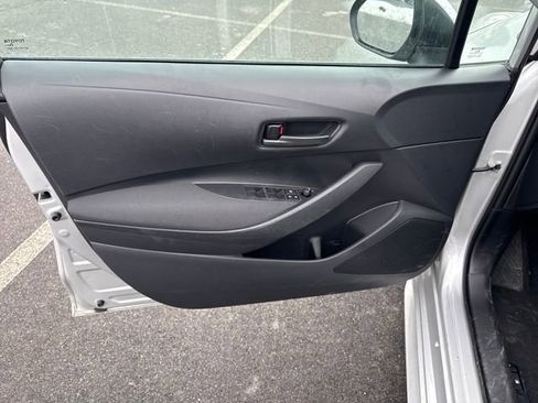 Used 2024 Toyota Corolla LE image 18