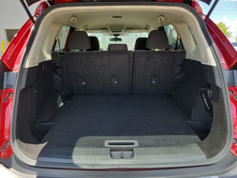 Certified 2023 Nissan Rogue SV FWD image 11