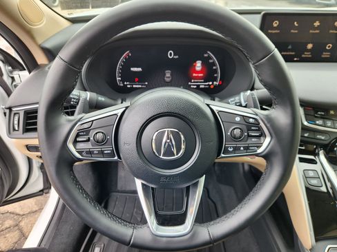 Certified 2025 Acura TLX w/ Technology Package image 9
