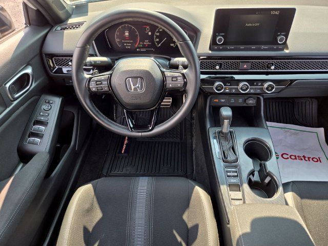 Used 2025 Honda Civic Sport image 13