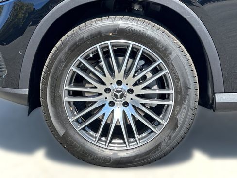 Used 2026 Mercedes-Benz GLC 300 4MATIC image 12