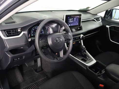 Used 2024 Toyota RAV4 LE image 7