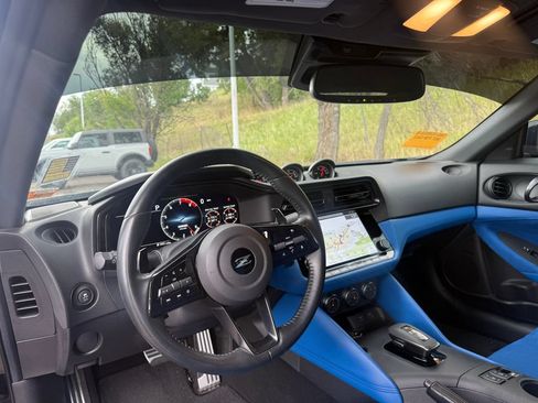 Used 2024 Nissan Z Performance w/ Floor Mat Package RWD image 14