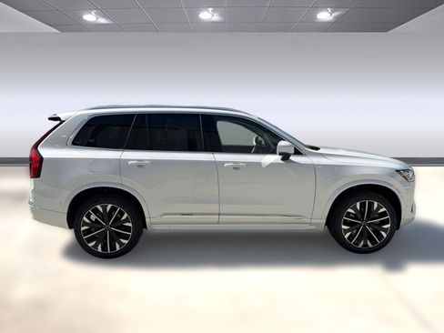 New 2026 Volvo XC90 B6 Ultra w/ Protection Package AWD/4WD image 8