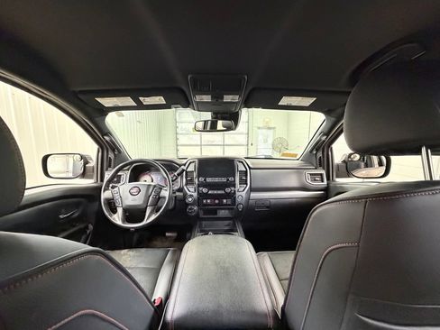 Used 2021 Nissan Titan PRO-4X AWD/4WD image 25