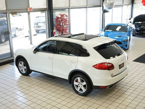 Used 2014 Porsche Cayenne S AWD/4WD image 61