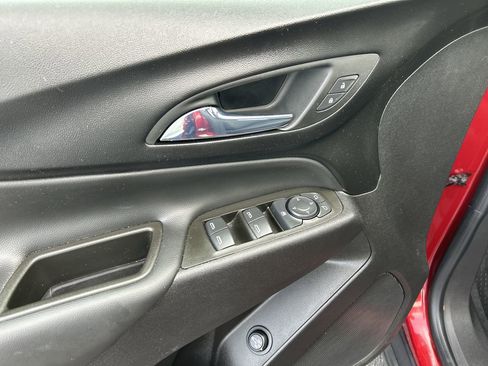 Used 2024 Chevrolet Equinox LT image 21