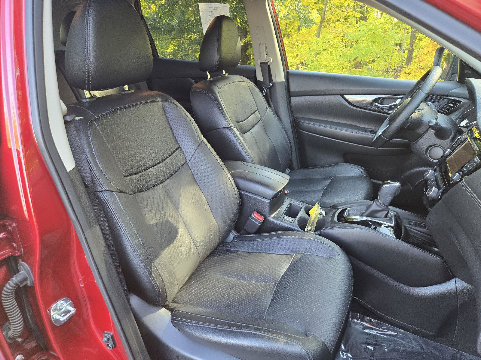 Used 2019 Nissan Rogue SL w/ Premium Package AWD/4WD image 24