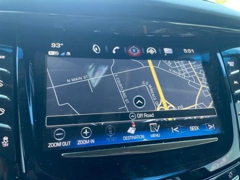 Used 2018 Cadillac Escalade ESV Luxury AWD/4WD image 10