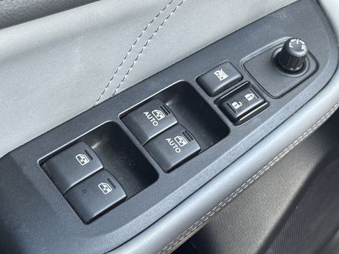 Used 2018 Subaru Outback 2.5i Limited w/ Popular Package #2 image 22