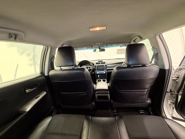 Used 2013 Toyota Camry SE FWD image 26