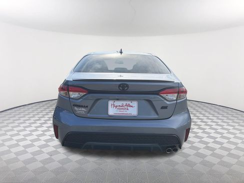 Used 2022 Toyota Corolla SE FWD image 16