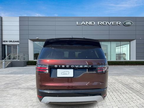 New 2026 Land Rover Discovery Limited Edition image 6