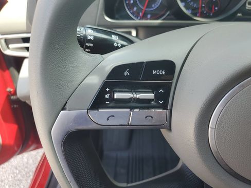 Used 2022 Hyundai Elantra SEL w/ Preferred Accessory Package FWD image 16