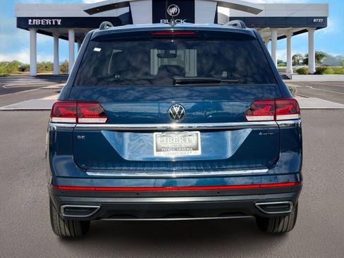 Used 2023 Volkswagen Atlas SE w/ Panoramic Sunroof Package image 5