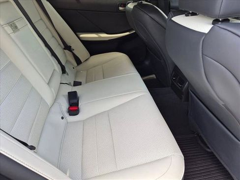 Certified 2022 Lexus IS 350 F Sport w/ Navigation Package RWD image 19