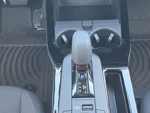New 2026 Toyota Prius Plug-In Hybrid FWD image 18