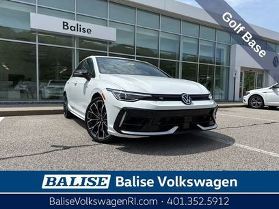 New 2025 Volkswagen Golf R w/ Euro Style Package